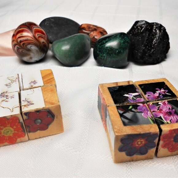 No. 5 Mini 10-sided puzzle with 8 collages pieces - Picture 2 of 3